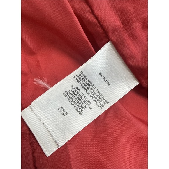 Columbia Sportswear Woman's Sz L Red Plaid Down-Filled Puffer Vest Faux Fur Hood - Picture 6 of 7